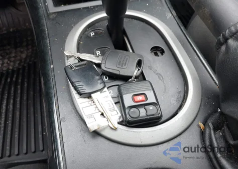 2005 Mazda Tribute S z USA, uszkodzony, nr VIN 4F2CZ96195KM09696